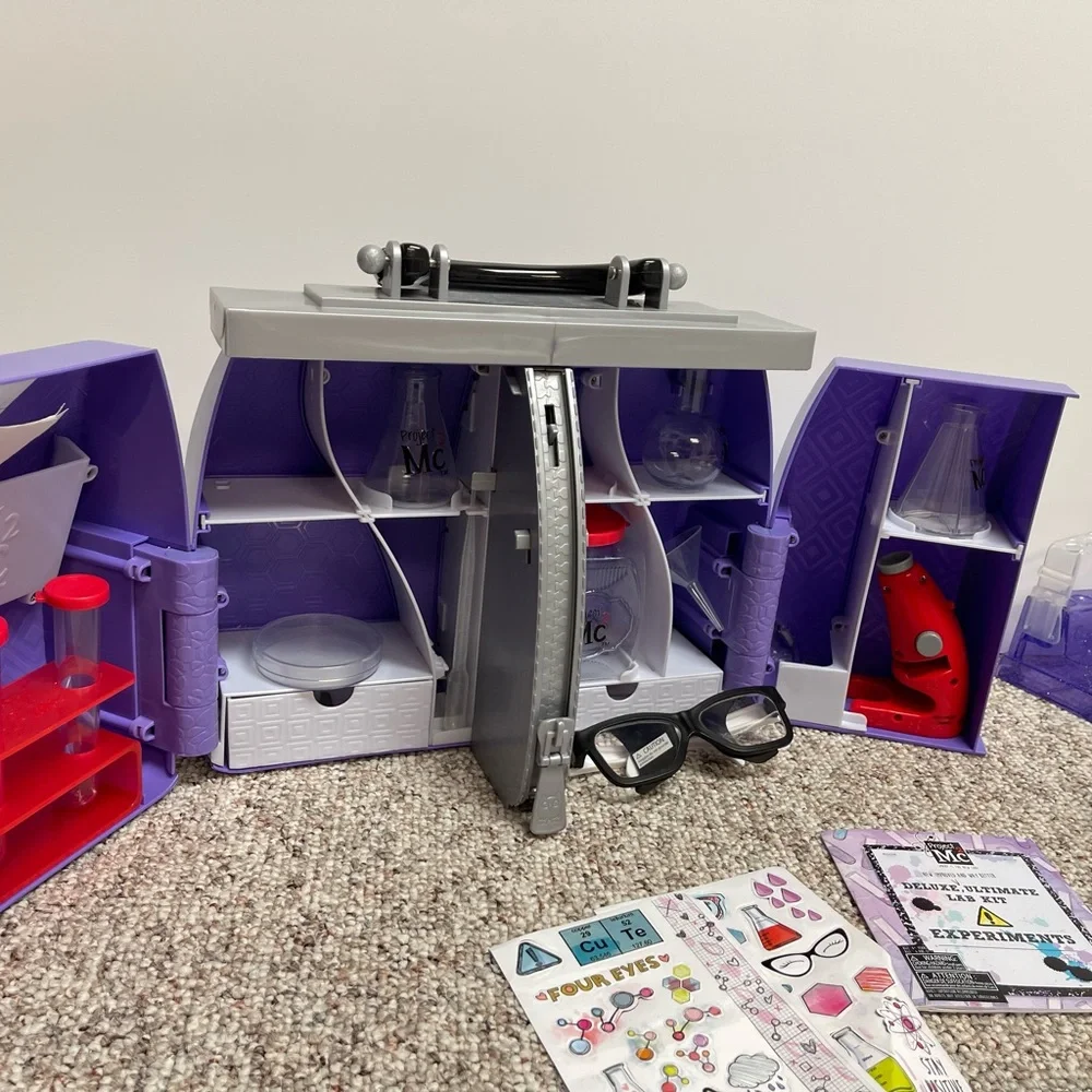 Project MC2 Set - Picture 9 of 10